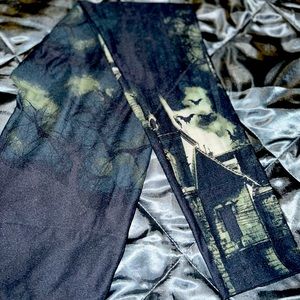 Lularoe Haunted House Halloween OS Leggings